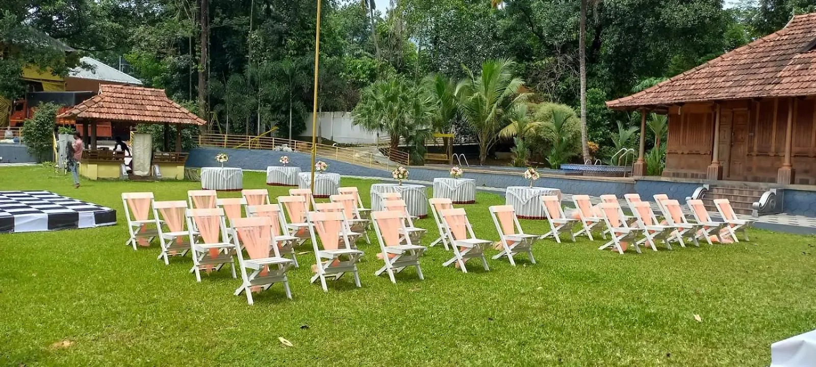 Sparrow Vale Resort Kotamangalam